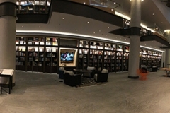 The members' library on the fifth floor